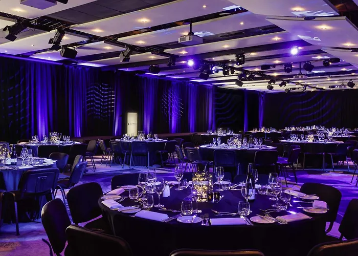 Pullman Auckland Hotel & Apartments